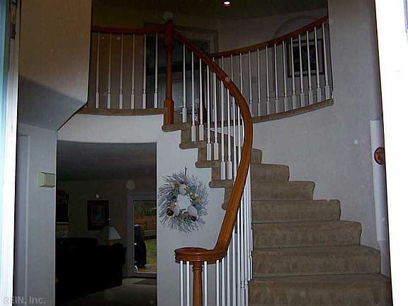 3rd image of 2324 Upper Greens Pl