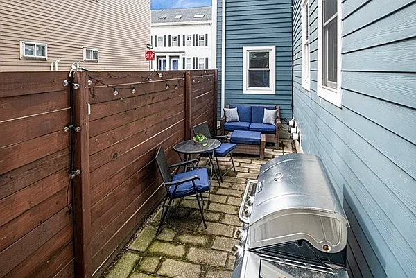 295 D St #1 — Photo 11