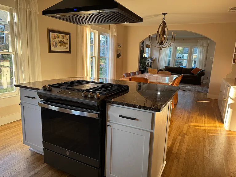118 W Shaw St — Photo 4