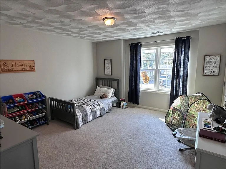 26 Potowomut Rd — Photo 7
