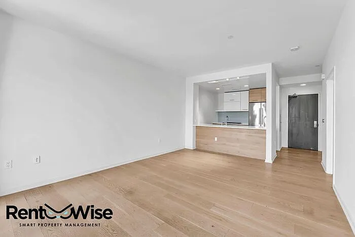451 Donahue St #307 — Photo 9