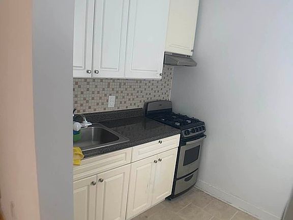 4th image of 610 W 173rd St APT 3E