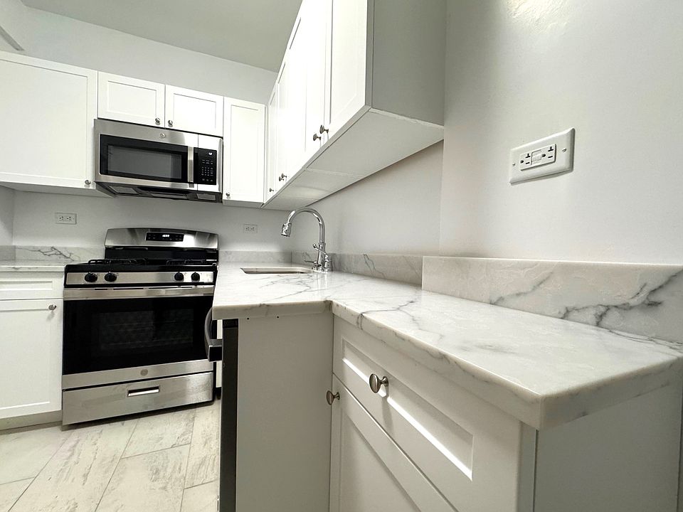 1st image of 405 E 54th St #8F