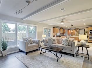 8007 Richmond Ave, Houston, TX 77063