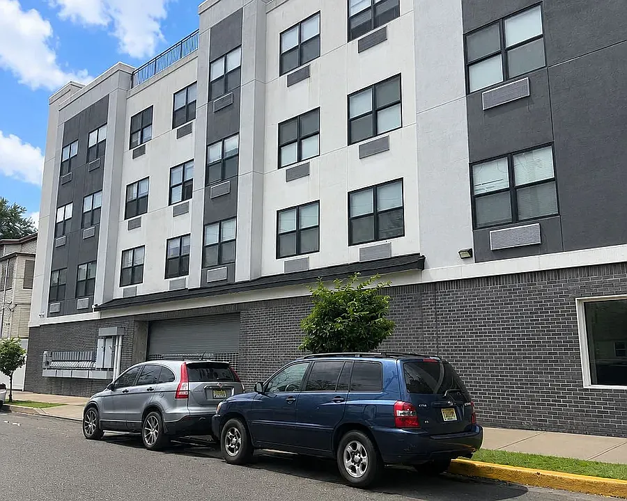 166 Rosa Parks Blvd #303