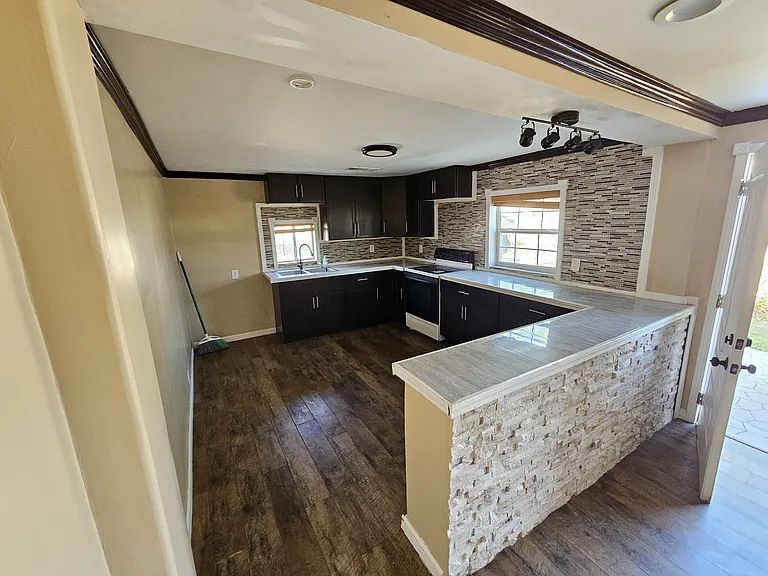 2907 Irma Dr — Photo 13