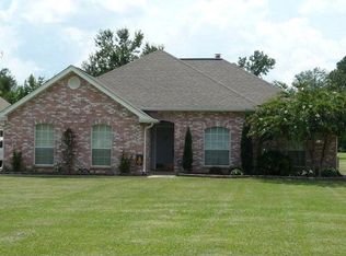 43 Timberlane Rd, Picayune, MS 39466