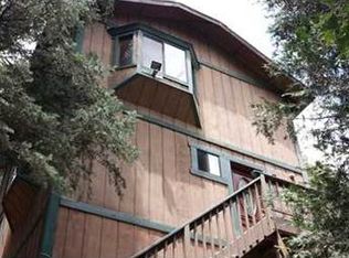 304 Erlach Dr, Crestline, CA 92325