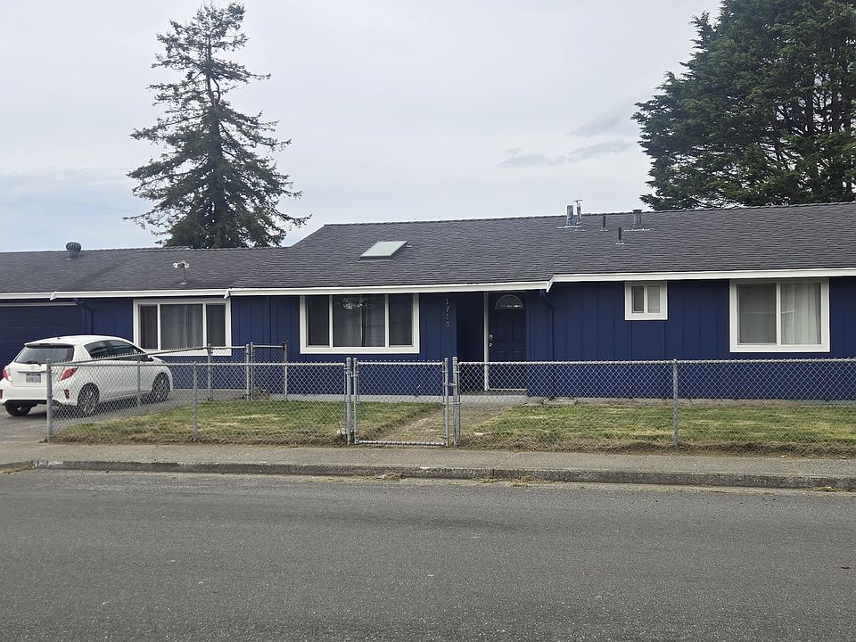 1st image of 1715 Holly Dr