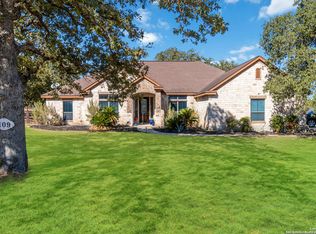 109 Legacy Trce, La Vernia, TX 78121
