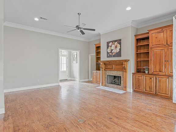 3rd image of 13047 Dutchtown Mill Dr