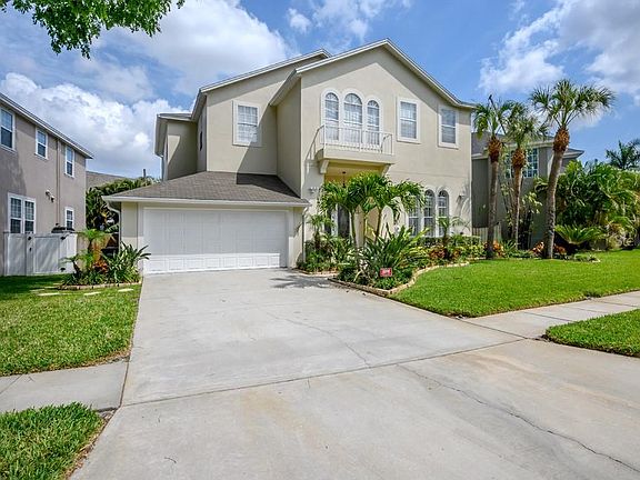 2nd image of 429 Blanca Ave