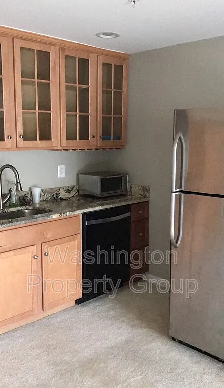 1 bed, 1.0 bath, 1264 sqft, $1,299 — Photo 3