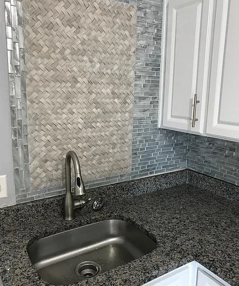 524 Florida Ave — Photo 5