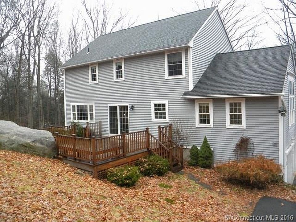 2nd image of 165 Lake Harwinton Rd