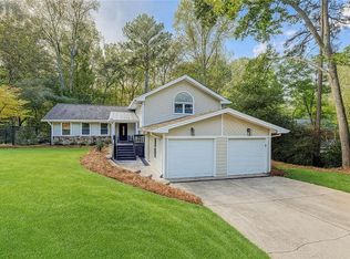 1185 Lake Colony Dr, Marietta, GA 30068