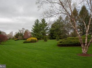 88 Clearfalls Ct, New Hope, PA 18938