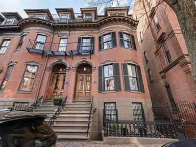 56 Dwight St #2, Boston, MA, 02118