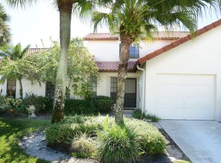 10252 Windswept Pl, Boca Raton, FL 33498
