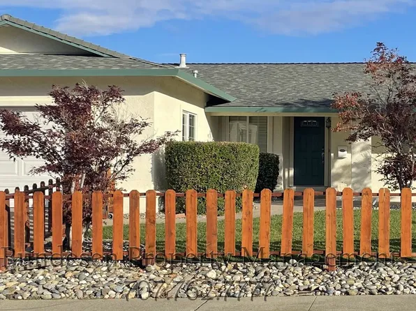 501 Marbella Ln, Vacaville, CA 95688