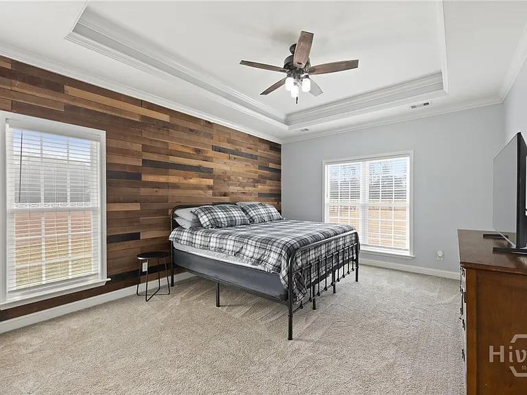440 Rivercrest Dr — Photo 12