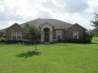 1373 N San Patricio St, Goliad, TX 77963