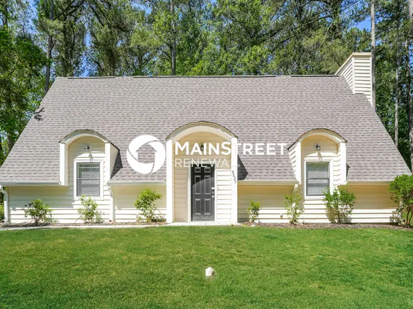 6635 Autumn West Dr, Riverdale, GA 30296