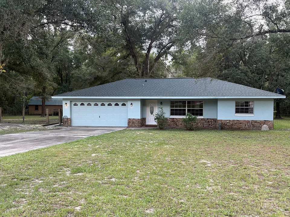 2636 W Pharaoh Ct