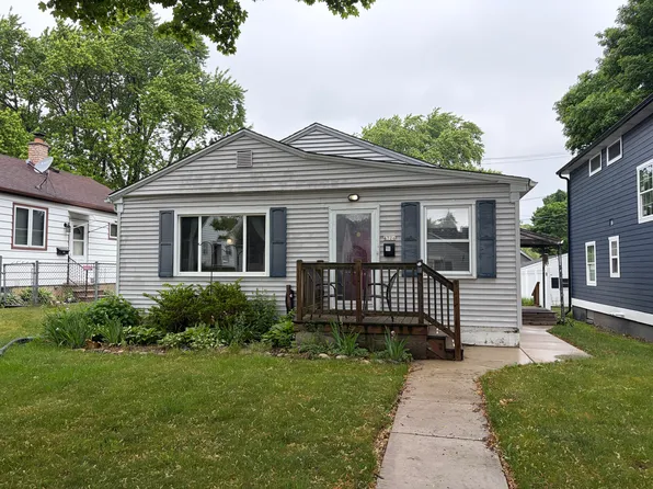 (undisclosed Address), Milwaukee, WI 53219