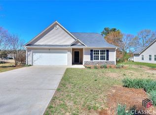 341 Oliver Ridge Dr, Commerce, GA 30529