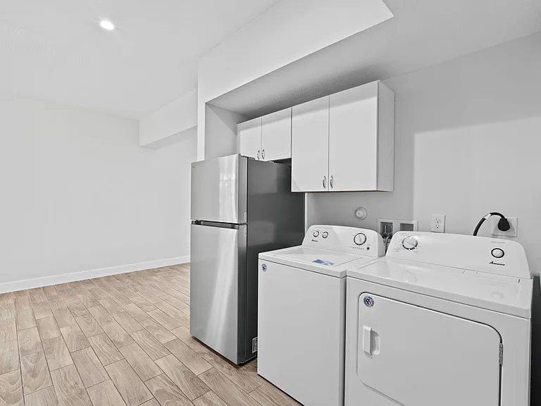 56 W 12th St #A — Photo 22