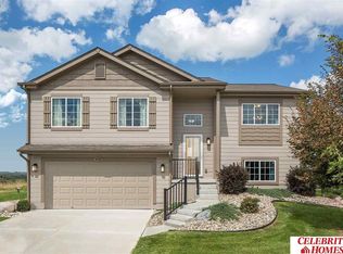 8205 S 188th St, Gretna, NE 68028