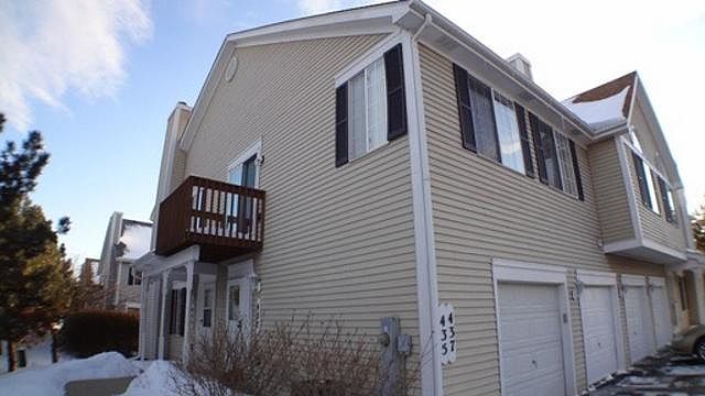 1st image of 437 Lowell Dr #437