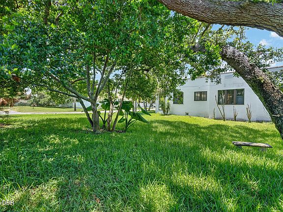 45th image of 27 Ormond Shores Dr