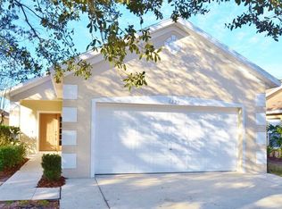 5823 Tanagerlake Rd, Lithia, FL 33547