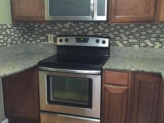 3rd image of 280 Delmonico St NE