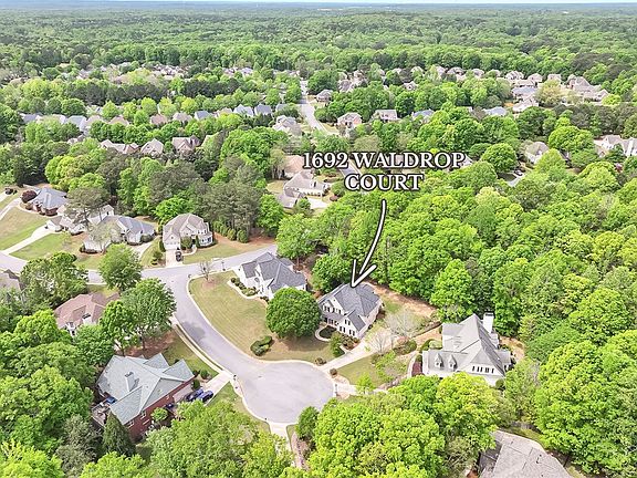 5th image of 1692 Waldrop Ct