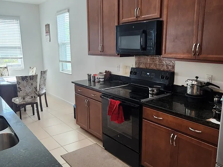 2300 Arctic Cir — Photo 15
