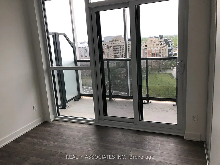 30 Ordnance St #1009 — Photo 11