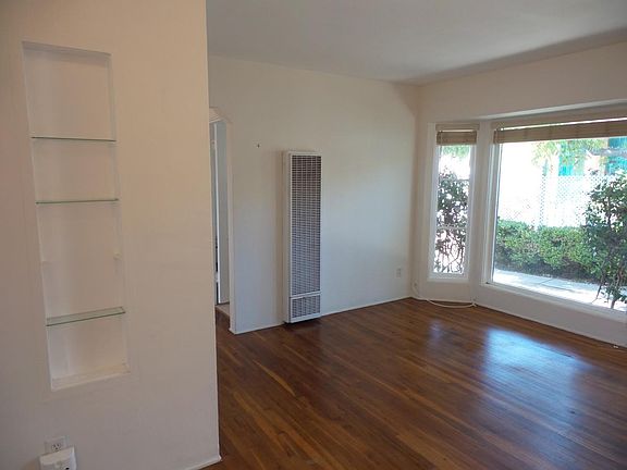 4th image of 2745 C St