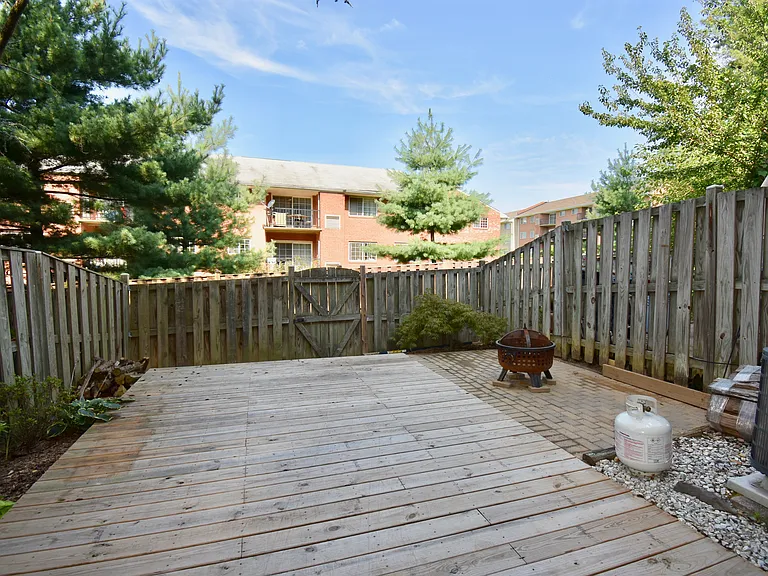 2430 Windbreak Dr — Photo 22