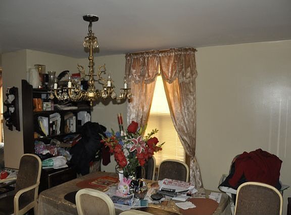 5th image of 9414 109th St