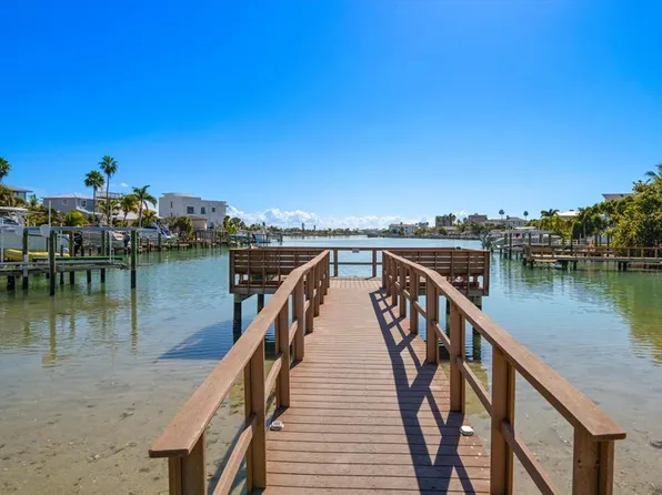 8565 W Gulf Blvd APT 17S, Treasure Island, FL 33706