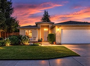 2720 Alamos Ave, Clovis, CA 93611