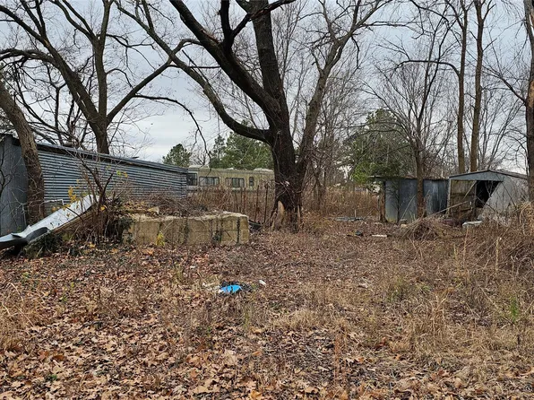 101655 S 4650th Rd, Sallisaw, OK 74955