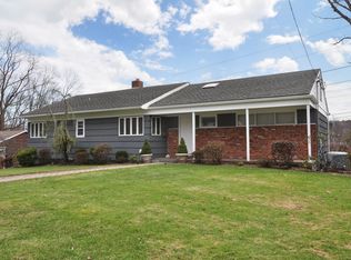 16 Kensington Rd, Ardsley, NY 10502