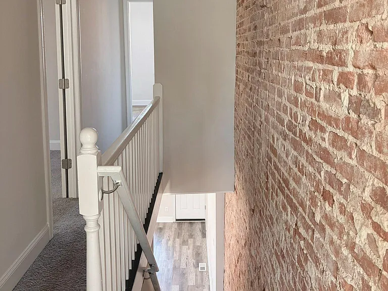2631 W Cold Spring Ln — Photo 13