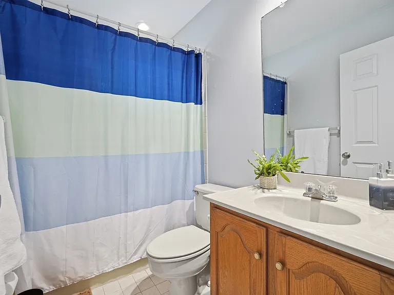 Bedroom #2 Ensuite Bath