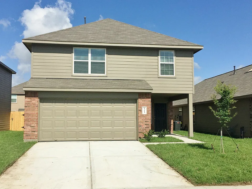 13114 Withee Path Ln