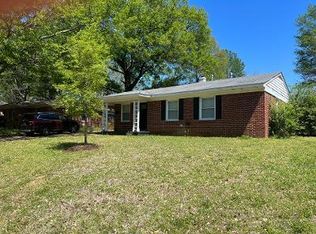 1334 S White Station Rd, Memphis, TN 38117